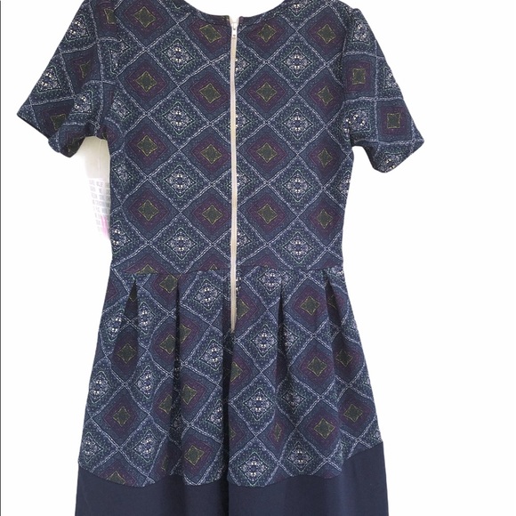 LULAROE size medium navy blue diamond print Amelia dress - Picture 8 of 10